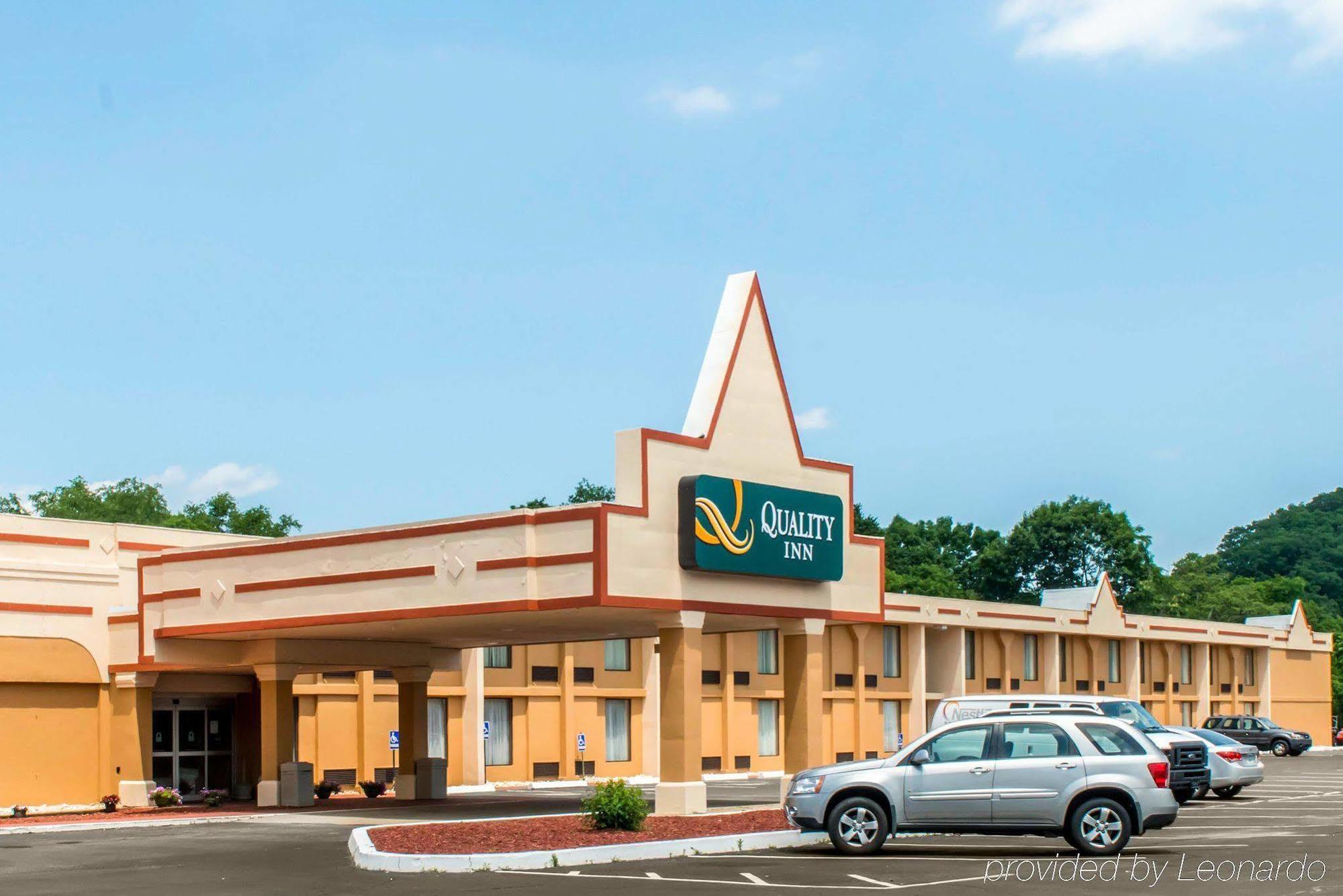 Quality Inn New Kensington Exterior foto